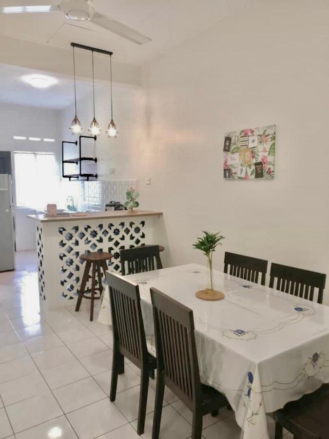 The Serene Homestay, Port Dickson Eksteriør billede